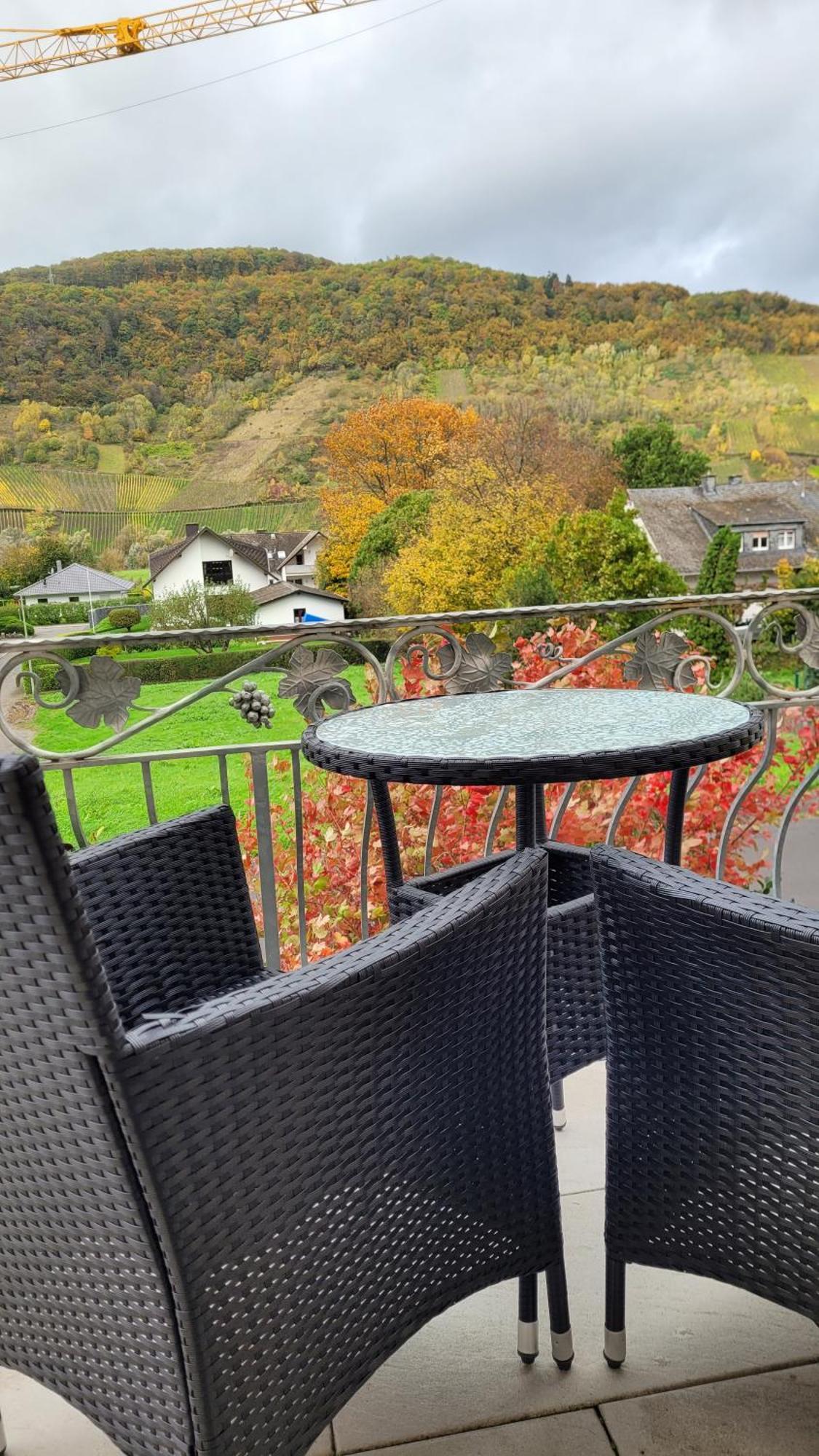 Gaestehaus Foehr Wintrich Exterior foto